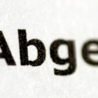 Abgeltungsteuerrechner - Wieviel Abgeltungsteuer wird einbehalten?